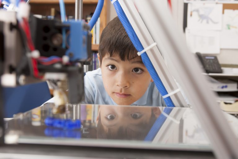 Choosing a 3D Printer for your School