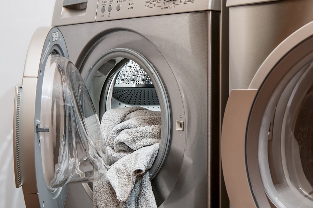 6 tips for cleaning your school washing machines